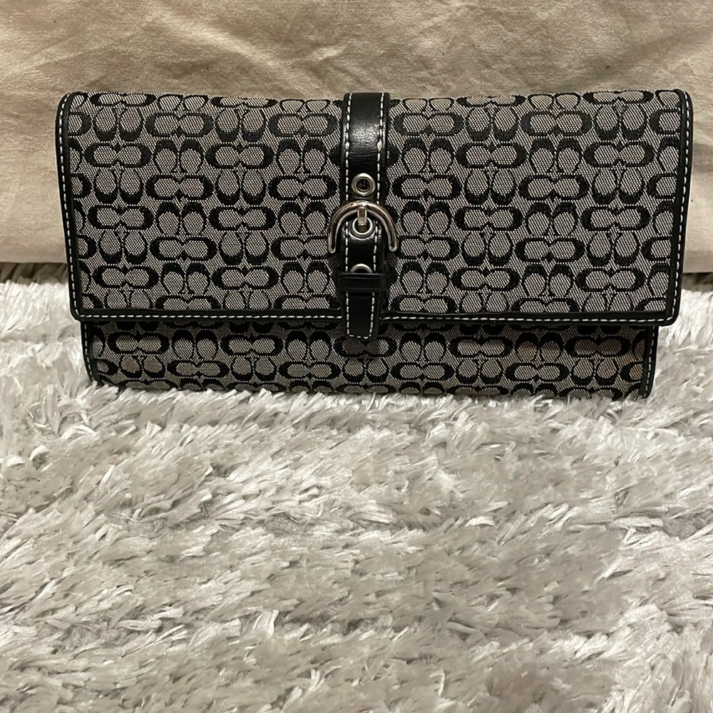 Coach wallet